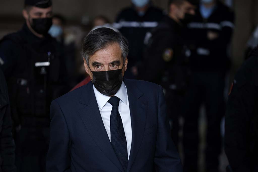 L’écroulement d’un rêve : François Fillon confesse ses erreurs, les trahisseurs et l’ombre des faux emplois